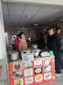 七甸街道多措并举，严格规范校园周边食品经营行为